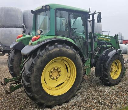 John Deere 6420